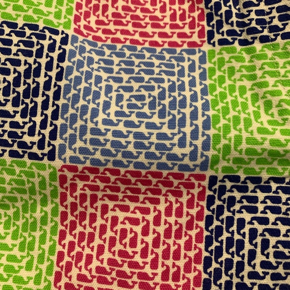 Vineyard Vines Women’s shorts - Picture 2 of 5